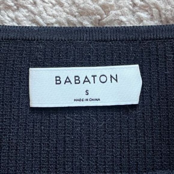 Babaton Aritzia Sculpt Knit Squareneck Cropped Tank in Black Size SMALL - Picture 4 of 6